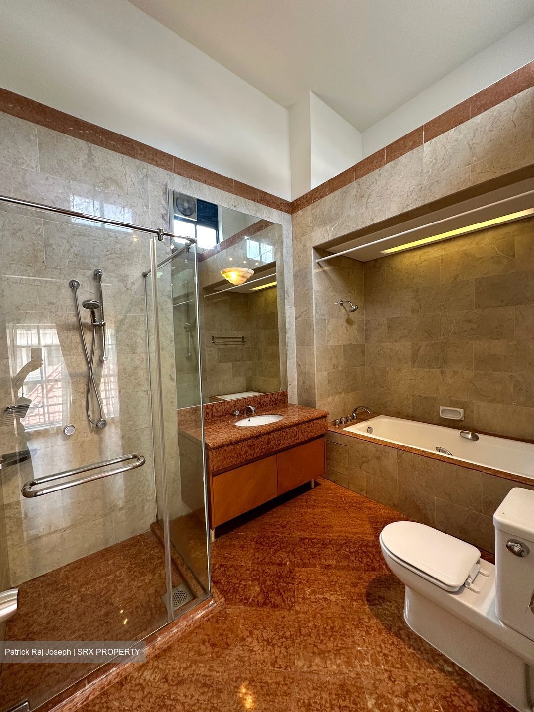 Lloyd Road (D9), Condominium #545499261